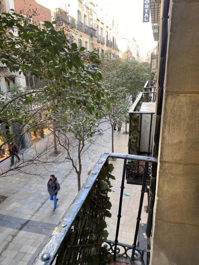 Perfect Rooms In The Center Of Madrid. Calle Fuencarral!! Exterior photo