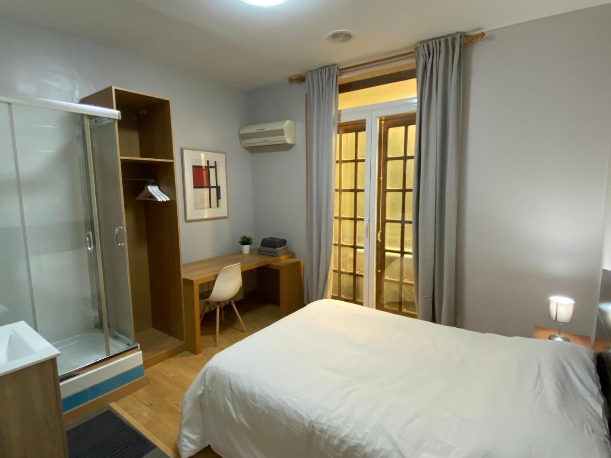 Perfect Rooms In The Center Of Madrid. Calle Fuencarral!! Room photo